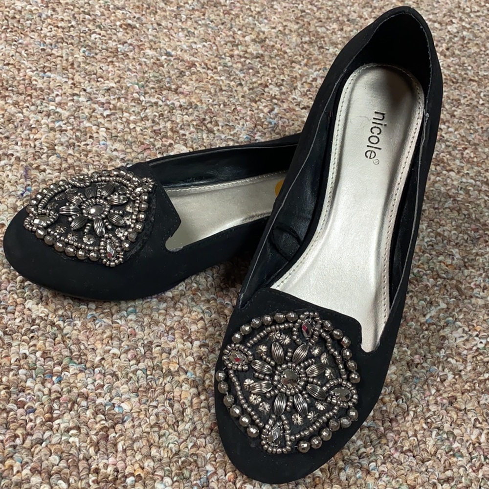 Nicole Black suede flats with some bling. Size 8W